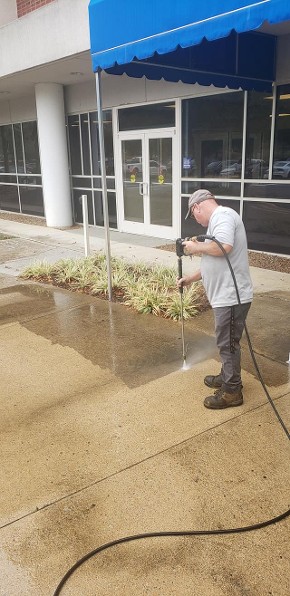 Residential Pressure Washing in Chattanooga, TN